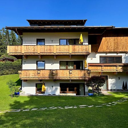 ロイタシュW5 Haus Ganghoferアパートメント エクステリア 写真